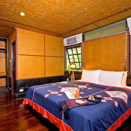 Hmong Hilltribe Lodge Mae Rim Bagian luar foto