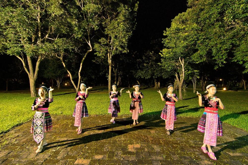 Hmong Hilltribe Lodge Mae Rim Bagian luar foto