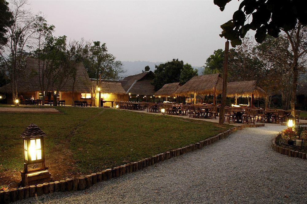Hmong Hilltribe Lodge Mae Rim Bagian luar foto