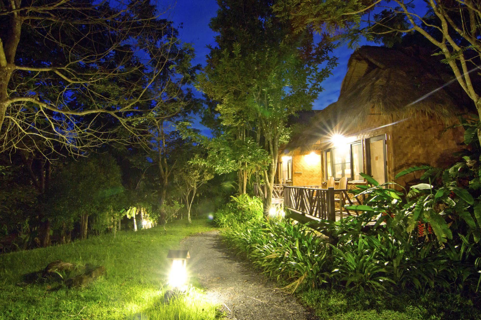 Hmong Hilltribe Lodge Mae Rim Bagian luar foto